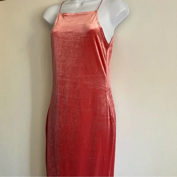 Forever 21 Rose Colored Velvet Bodycon Dress, NWT Sz M - Picture 5 of 11